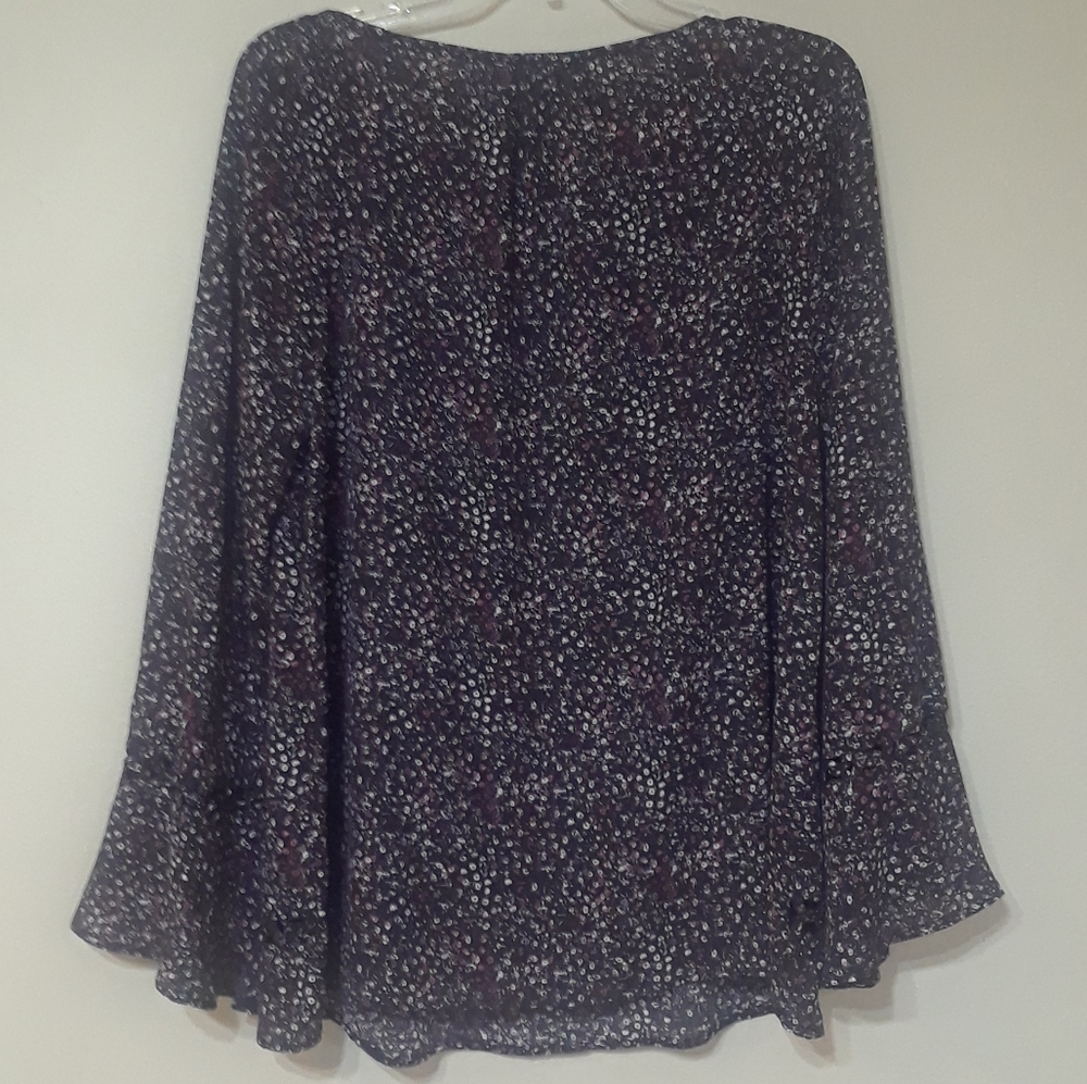 EUC Black and Pink Floral Blouse - Picture 4 of 6